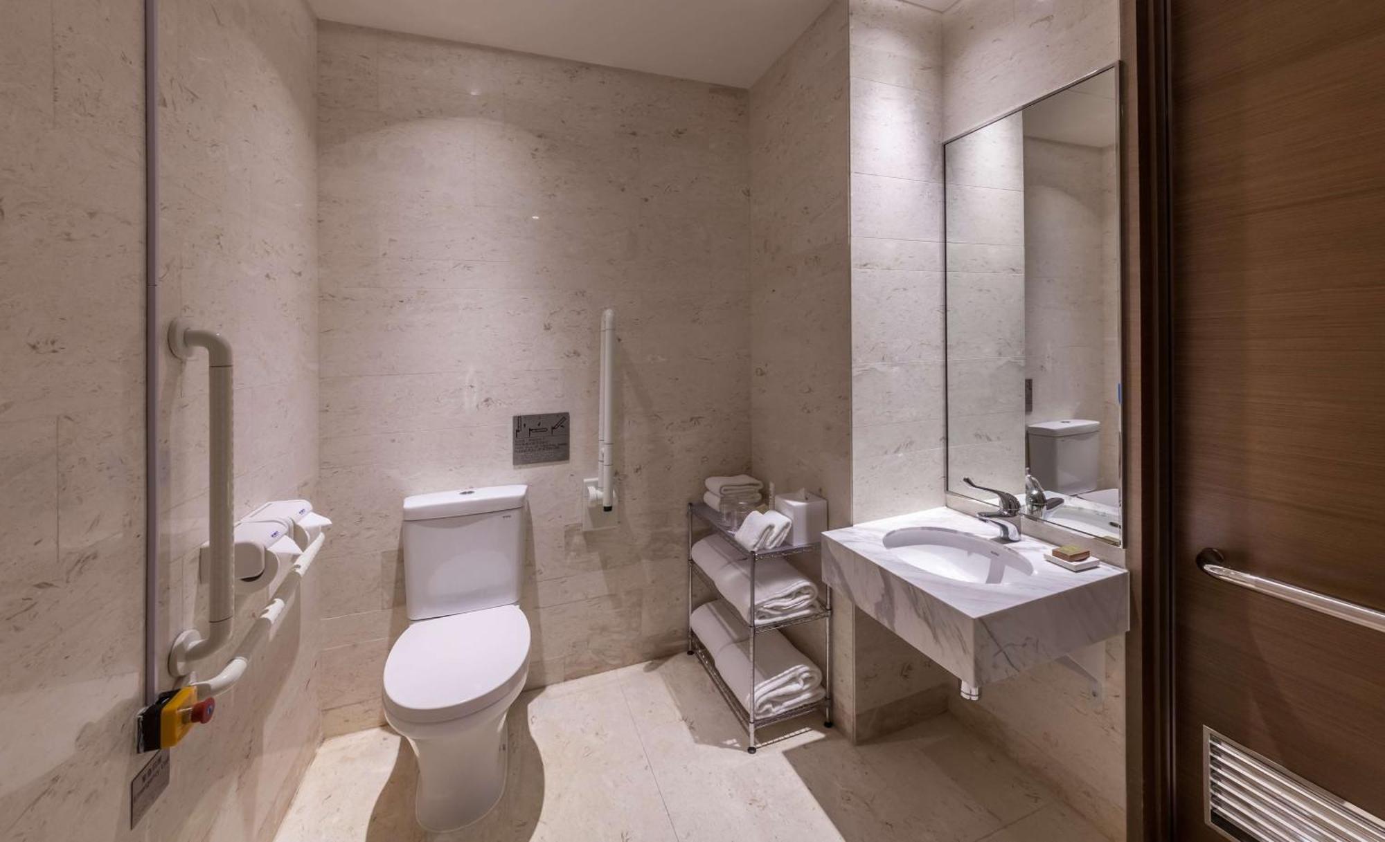 Hilton Garden Inn Hong Kong Mongkok Dış mekan fotoğraf